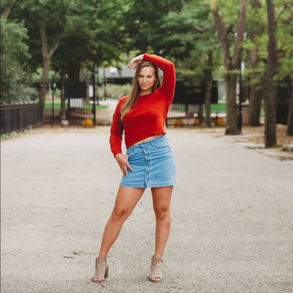 Meet your Posher, Emma